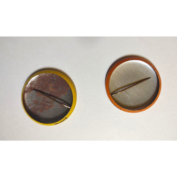 Batman Orange Yellow Pinback Button Badges 2 Original 1989 Licensed Official Bat - Picture 3 of 3